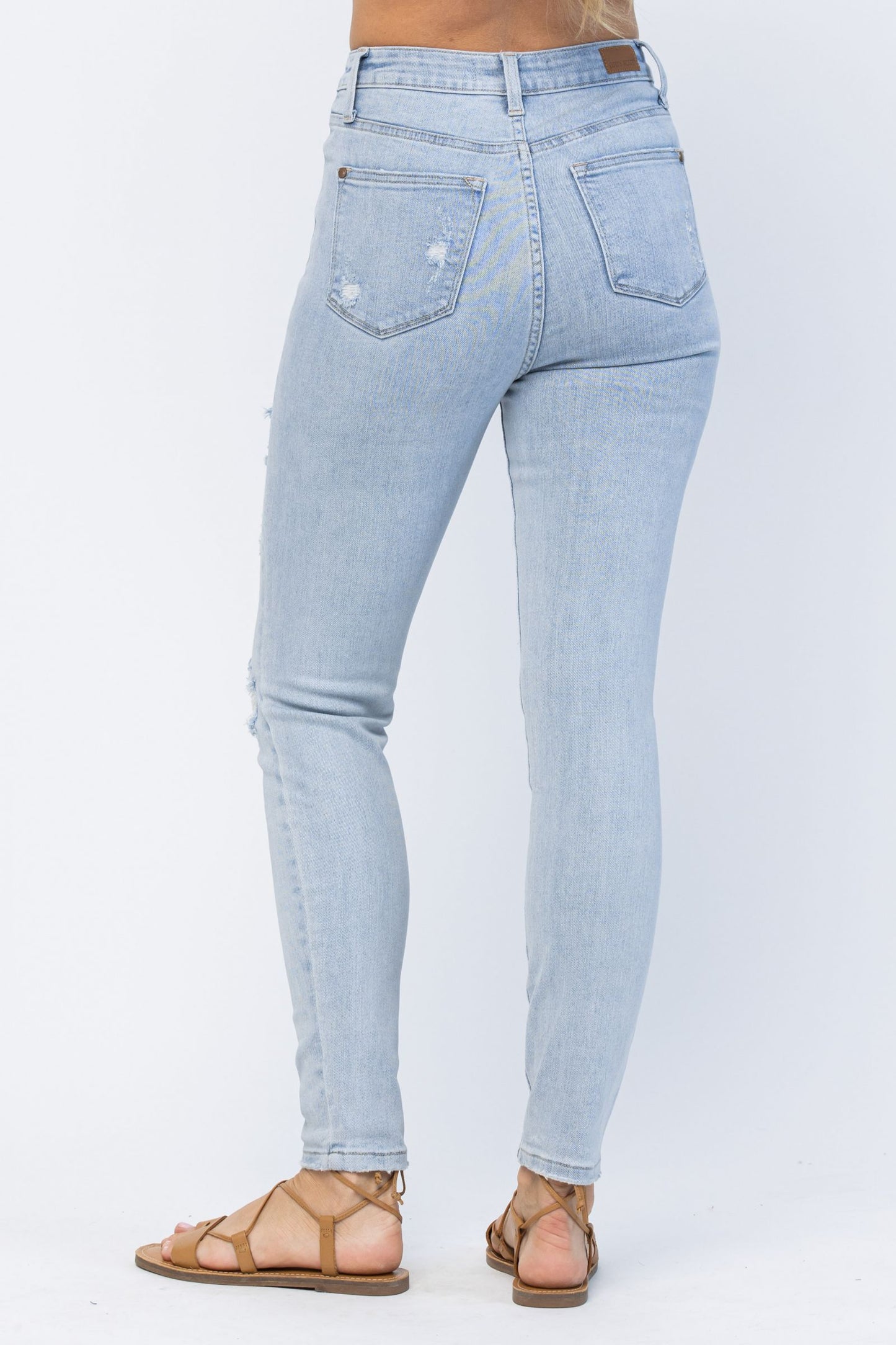 JUDY BLUE Tia Destroyed Tummy Control Skinny