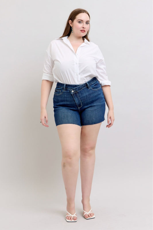 Judy Blue HW Criss Cross  Waistband Shorts Plus - 150349PL