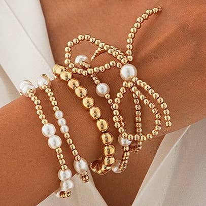Multi - Layer Pearl Bow Bracelet