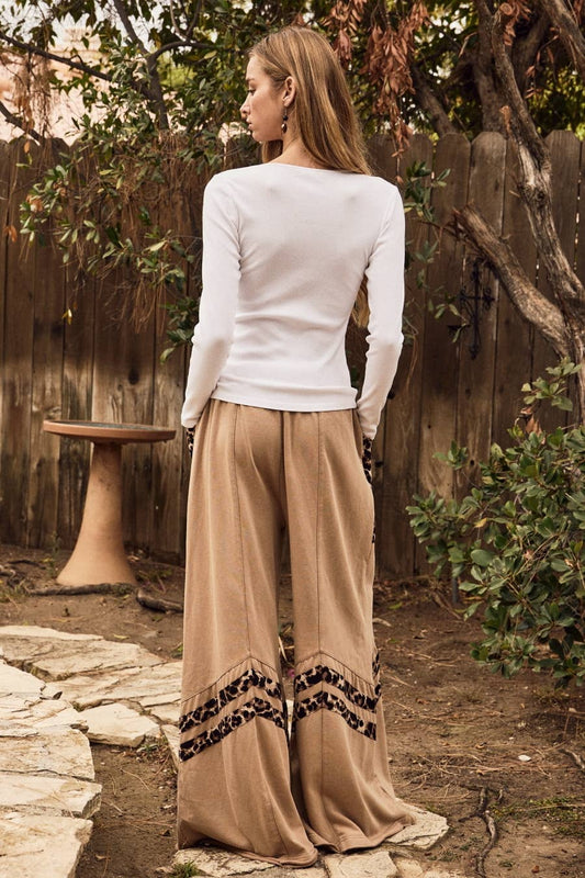 Curvy Acid Washed Wide Leg Pants - Black Washed
