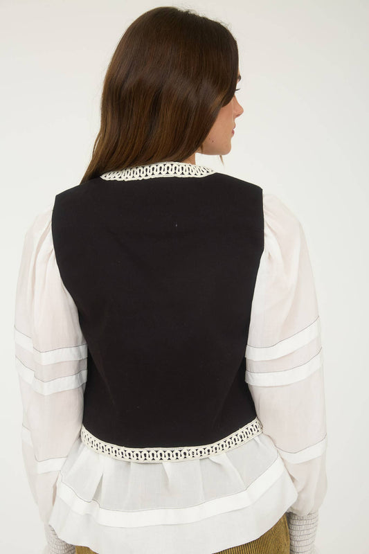 Embroidery Detail Front Tie Sleeveless Vest