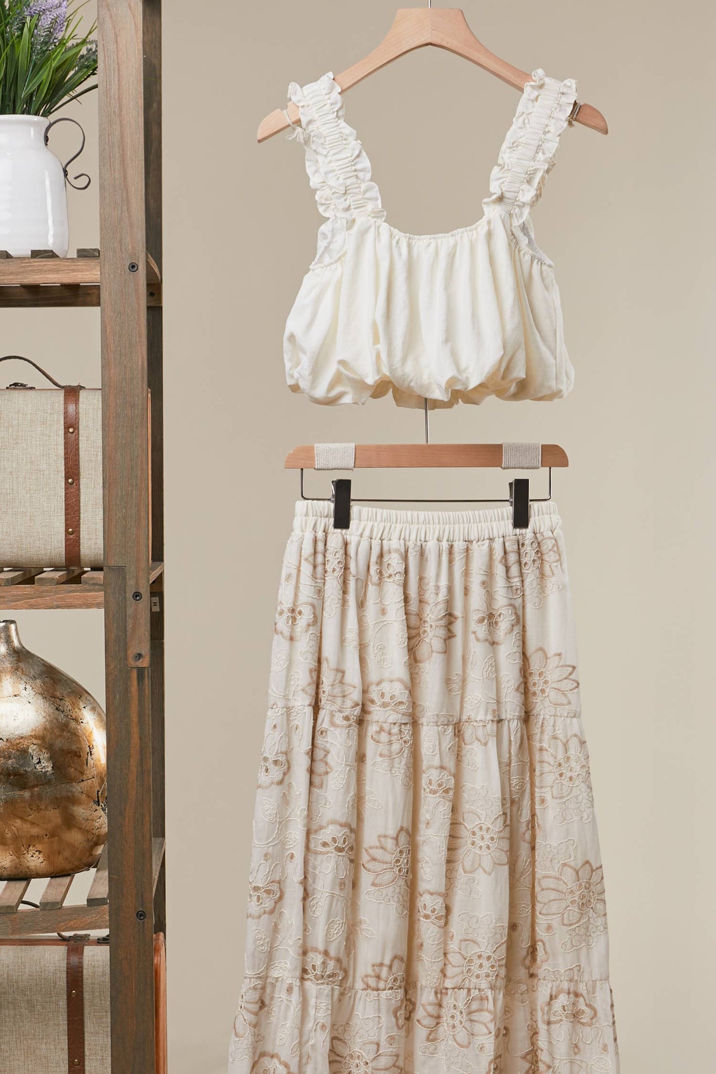 Ruffled Button Front Cropped Tank Top